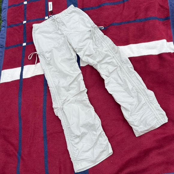 Garage ruched parachute pants cargo 
Color: Icy white Women’s XXS - Picture 1 of 4